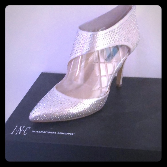 Inc heels - Picture 1 of 1